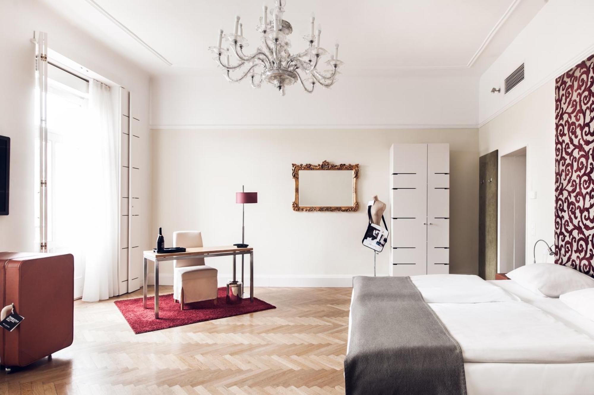 Hotel Weitzer - Centre Of